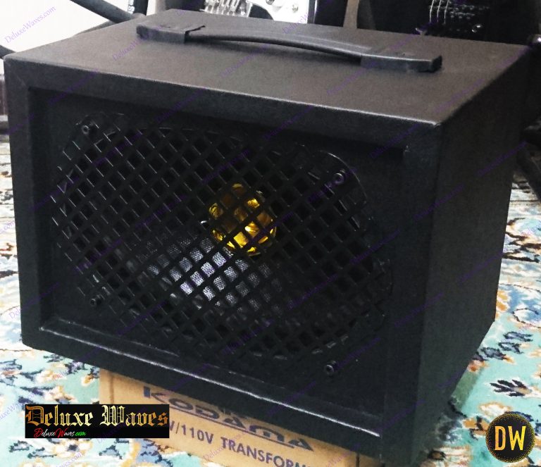 DeluxeWaves - Rz-0002 E